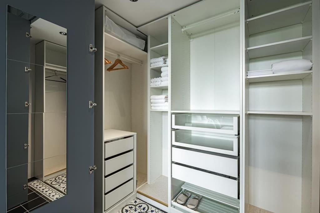 Elegant & Stylish Luxury Living